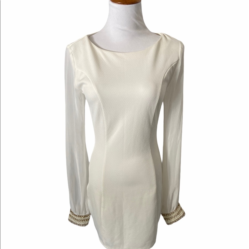 A’GACI white dress long sleeve, size M